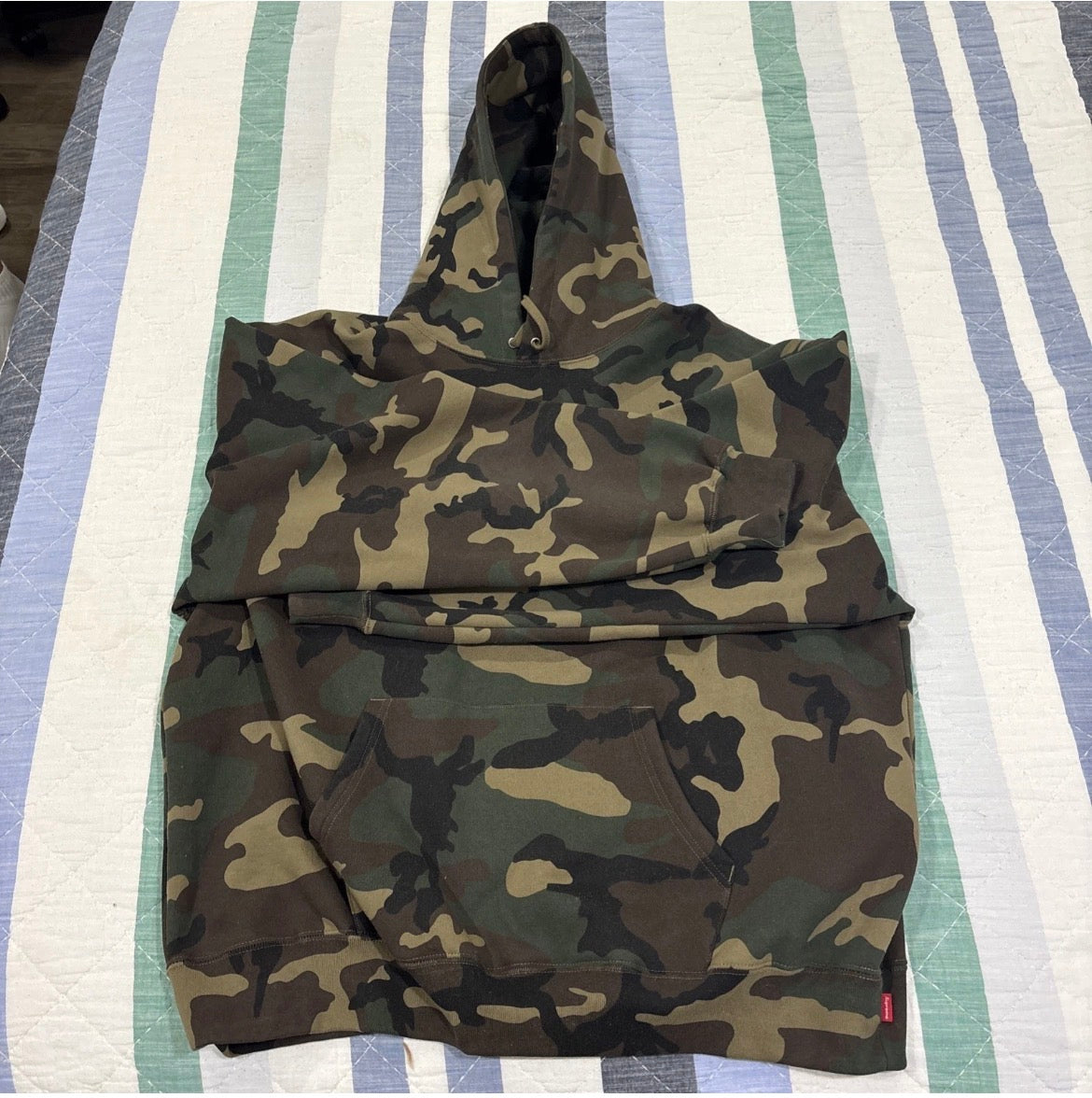 Supreme camo hoodie